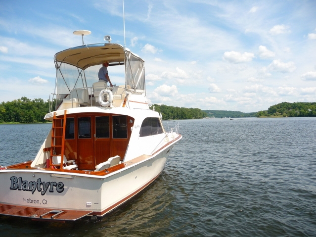 Picture of cruise boat Blantyre and Captain Wheeler